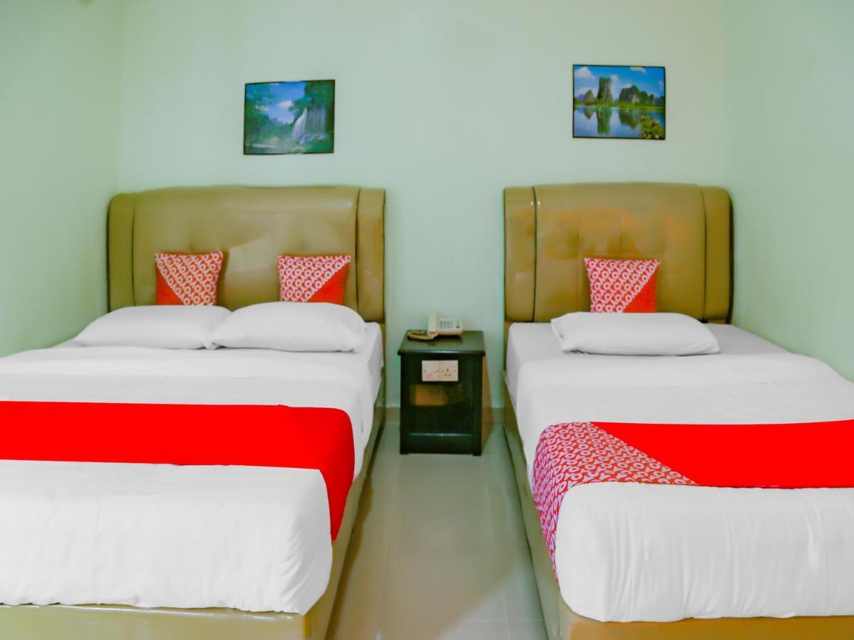 Oyo 90269 Hotel Indorasa 2 Jodoh  Zewnętrze zdjęcie